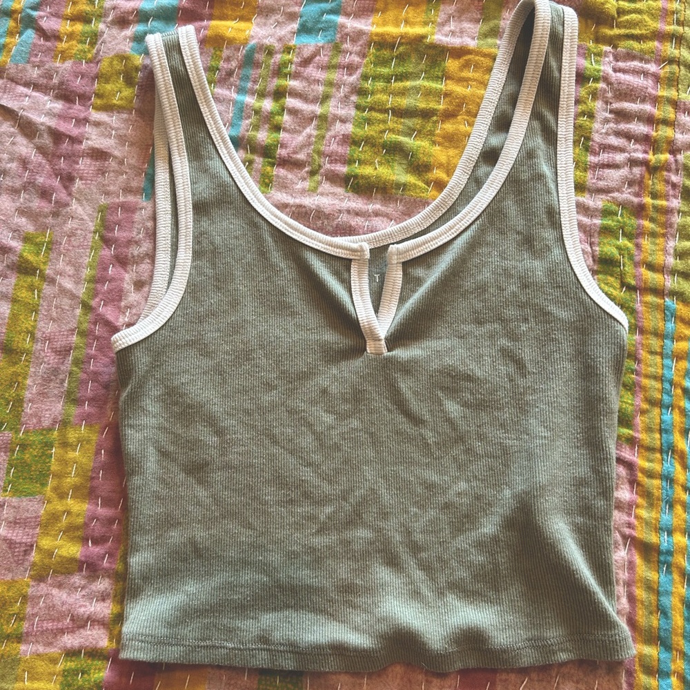 Cropped Tank Green